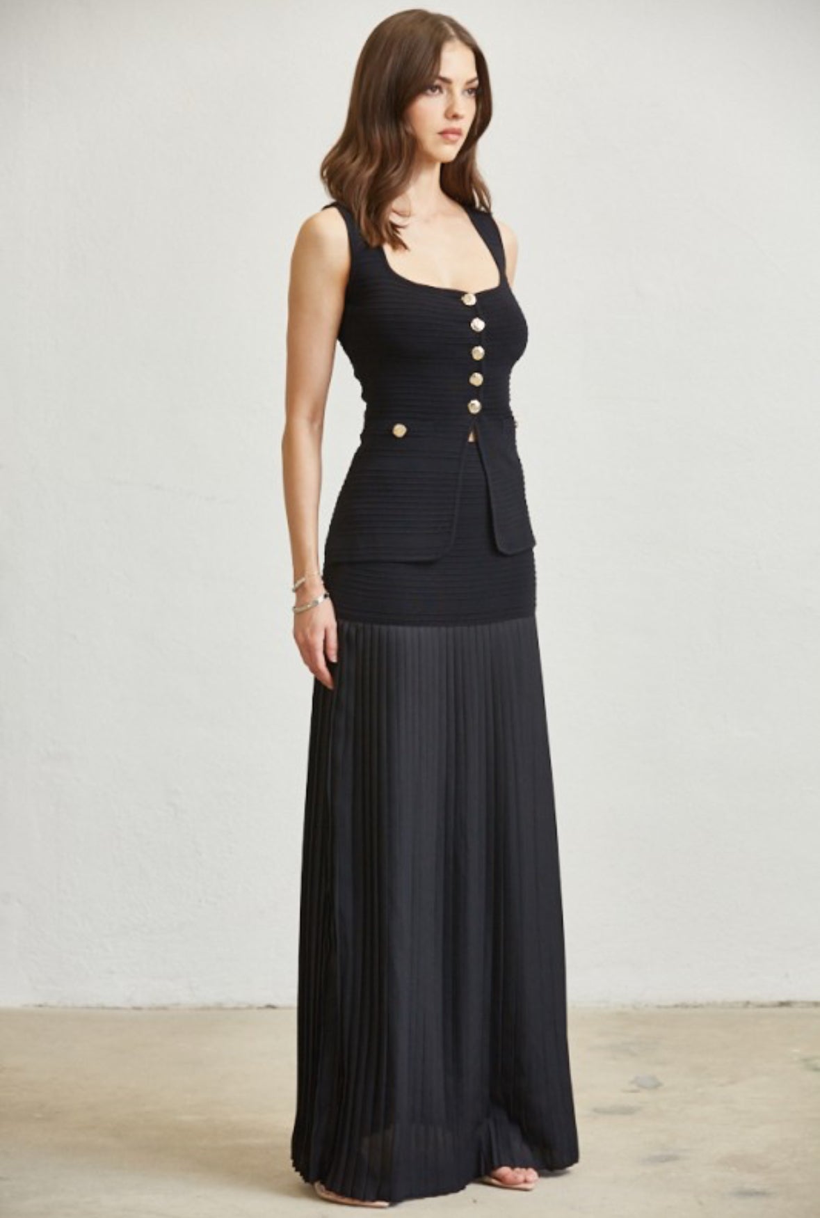 Vest Top Pleated Skirt Set